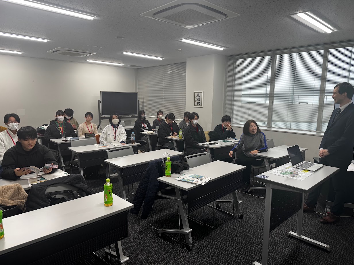中山 惠子ゼミ風景